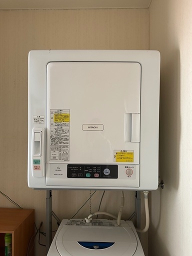 早期お取り引き希望乾燥機6キロ使用期間三年、専用ラック付き^ ^