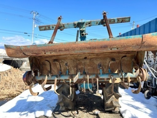 農用トラクター（乗用型） 型式名三菱MT 1500DJ