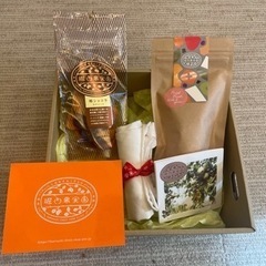 堀内果実園のチョコレートとトートバッグ