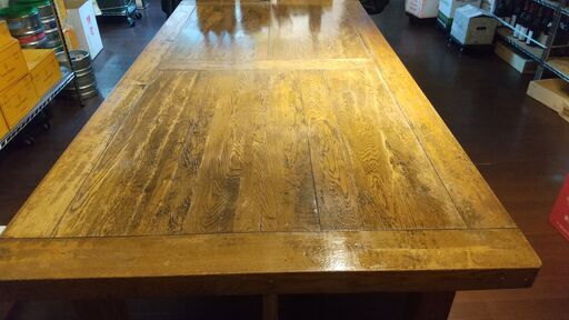 IDEE(イデー)のSTILT TABLE 1000 WHITE(スティルト テーブル)です 