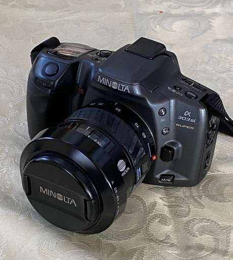 ミノルタ α-303Si　フィルムカメラ　レンズ2本