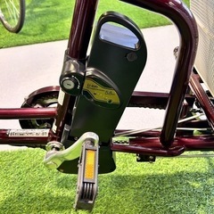 前20/後16型電動アシスト三輪車