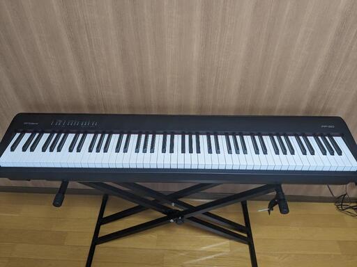 【電子ピアノ】　Roland　FP-30