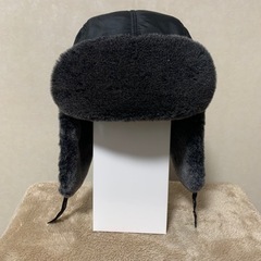 ロシアンモコモコ帽子　頭周57.5cm 耳当て付き帽子
