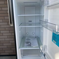 【美品】【糸島市内 送料無料】ハイアール 超スリムボディ 冷蔵庫 JR-SX21A  2023年製 208L ＃37288-1-150