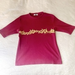 ハイビスカス柄　ピンク半袖Tシャツ:Mサイズ:カットソー