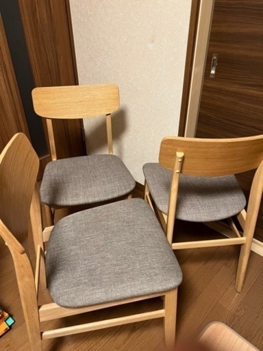 ダイニングチェアー　3脚　注意投稿中のテーブルセット