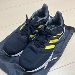 adidas EG8611 ランニングシューズ