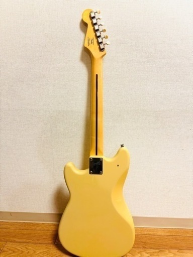 Squier by Fender CLASSICVIBE DUOSONIC '50S デザートサンド　生産完了品