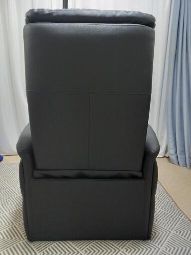 ニトリ 1人用電動リクライニングソファ コンフェ革 ブラック ニトリ（NITORI） ソファー ソファ 電動リクライニングチェア 1人掛け