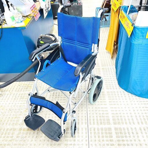 5/5Care-Tec Japan 車いす ノーパンクタイヤ ブレーキ付き