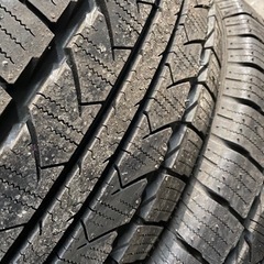 ナンカン　スタッドレス　225/75/R16  4本　2021年製