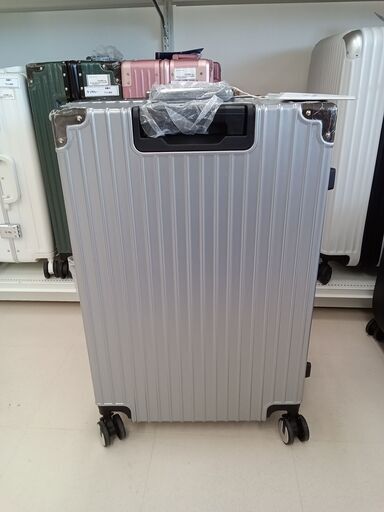 ★ジモティ割あり★  キャリーケース シルバー W44.5×D28×H70 クリーニング済み TC1476