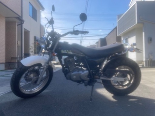 スズキ　バンバン200