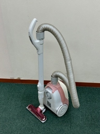 東芝製/2014年式/中古サイクロン型掃除機/VC-J3000(R)