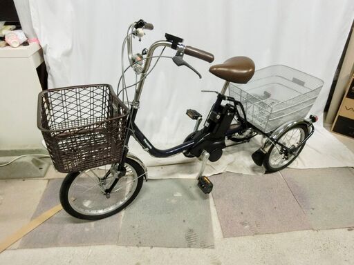 パナソニック 電動アシスト三輪自転車 ビビライフ 3輪タイプ 電動自転車 BE-ELR832V 充電器 鍵付 2019年製