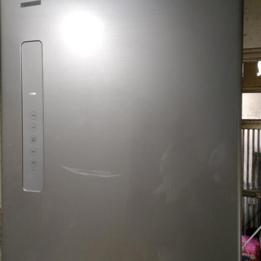 東芝　冷蔵庫　411L　５ドア