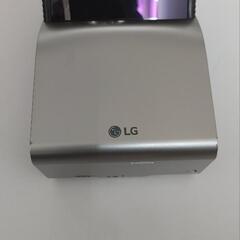 美品 LG PH450UG 超短焦点 バッテリー内蔵 LED DLP プロジェクター 