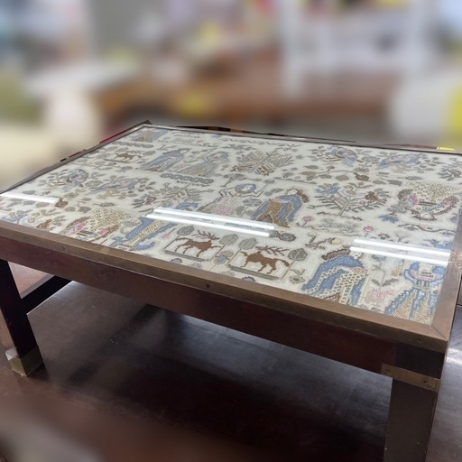J3363 【値下げしました！】ヴィンテージ家具 イギリス　UK ヴィンテージ コーヒーテーブル   ローテーブル 北欧調デザイン クリーニング済み 【リユースのサカイ柏店】