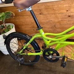 【ドッペルギャンガー330ROADYACHT前後タイヤ・チューブ新品！】7段変速　20インチミニベロ　ライムグリーン