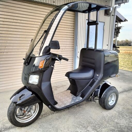 ホンダのジャイロキャノピー純正ワゴンタイプ。エンジンセル一発始動でしっかりした車体です。