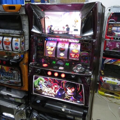 パチスロ実機 コードギアス 反逆のルルーシュ コイン不要機付き スロット機 |江別市のリサイクルショップドロップ