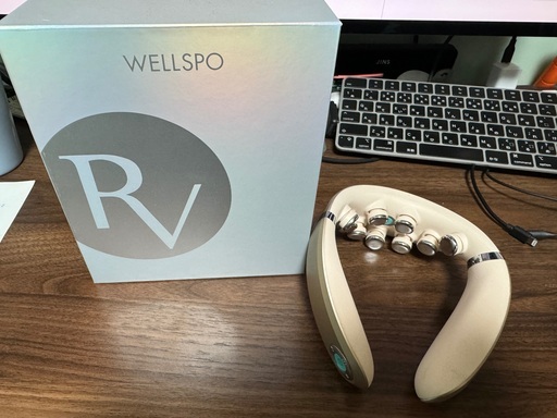 【美品】値下げ、お得ヒーターで温めて振動で筋肉ケア＆EMS WELLSPO RERAKUVY (ウェルスポ リラクビー)