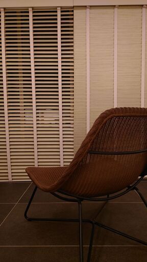 【美品】【高級家具】【抱きしめられているような最高の座り心地です！】【自然素材】【籐・ラタン】【海外限定商品】IKEA＜イケア＞「RÅDVIKEN＜ロドヴィケン＞」アームチェア, ダークブラウン【アームチェア】【編み物】【イス】