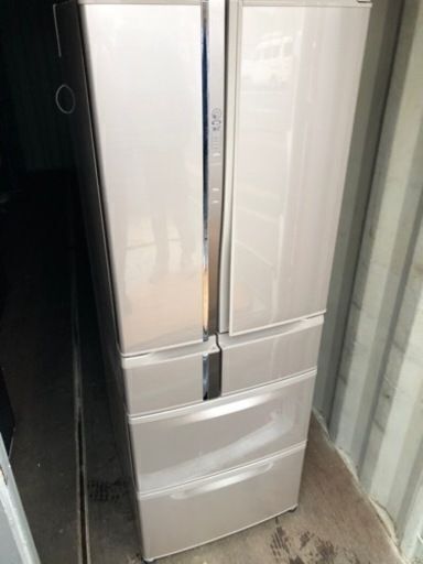 福岡市内配送設置無料　三菱電機 MITSUBISHI ELECTRIC MR-R47Y-F [冷蔵庫 Rシリーズ （465L・フレンチドア） 6ドア フローラル]