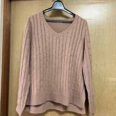 ピンクセーター