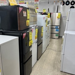 ◆◇◆2/10～3/31までの新生活応援限定セール実施中 ◆◇◆  ★☆冷蔵庫・洗濯機同時購入でなんと！それぞれ10％OFF！！！☆★ 今年に入り、価格を見直しお安くなりましたが、更にお買い得価格になってしまいます！ 地域1番の格安価格、地域1番の在庫量をご用意して皆様のご来店をお待ちしております♪ その他にも新生活に必要な小物家電・家具取り揃えていますのでこの機会に♪ - 地元のお店