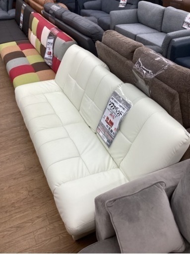 KB-31【新入荷　リサイクル品】ソファベッド　白系