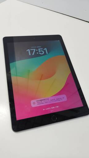 【Wi-Fiモデル】iPad 第6世代 MR7F2J/A (A1893) 32GB