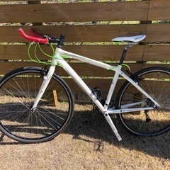 TREK クロスバイク　7.3FX