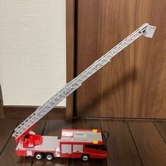 ハシゴ消防車
