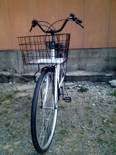 27インチシティサイクル6段変速,ほぼ新品、1年間メーカー保証付き