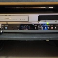 【受渡者決定】DVDレコーダー＋VHSビデオカセットレコーダーで...