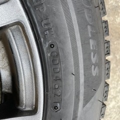 スタッドレスタイヤVRX2 175/65R14 ホイール付　バリ溝