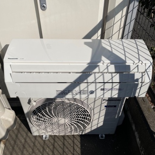 パナソニックPanasonic エアコン　2019年製　2.2 CS-229CF リモコン付