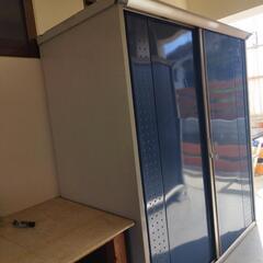 タクボ　物置き　大型