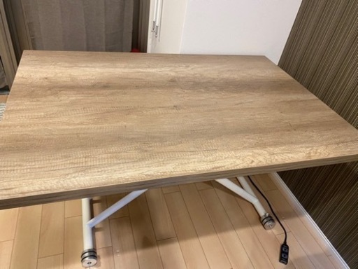 パソコン作業、書類作業に便利、折りたたみデスク