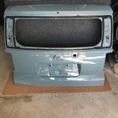 美品 タフト LA900S バックドア リアゲート リアバンパー