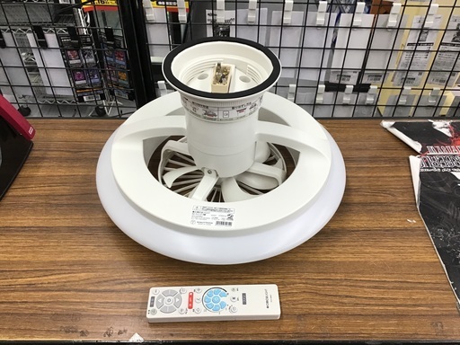【商談中】ドウシシャ サーキュライト EZ スイング 2022年製 DCC-SW08EC
