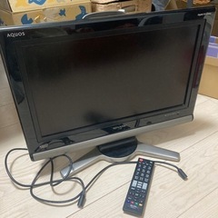 テレビ　AQUOS 20型