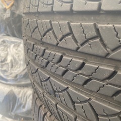 265/65/17 ミシュラン夏タイヤ　プラド　ハイラックス等
