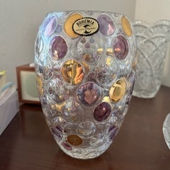 ボヘミアガラス 水玉の花瓶