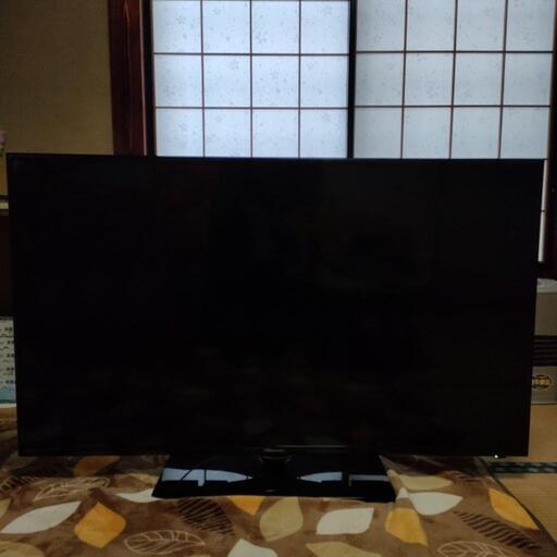 テレビ55インチ　リモコン付