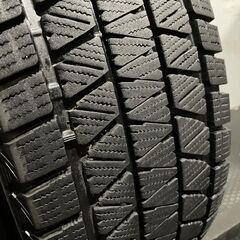 BS BLIZZAK DM-V3 265/70R16】スタッドレス【PTH 16インチ 7J6HPCD139 