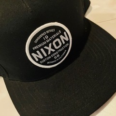 NIXON フリーサイズキャップ最終！