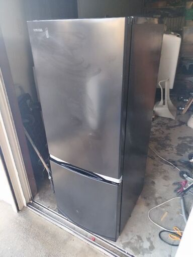 高年式20年2ドア153L東芝冷蔵庫 GR-R15BS